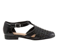 Women's Trotters Leatha Open Weave Flats