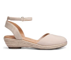 Women's Me Too Nikkie Wedges