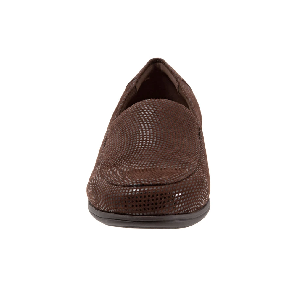 Trotters Deanna Slip-On Brown Mini Dots (Women's) - Image 4