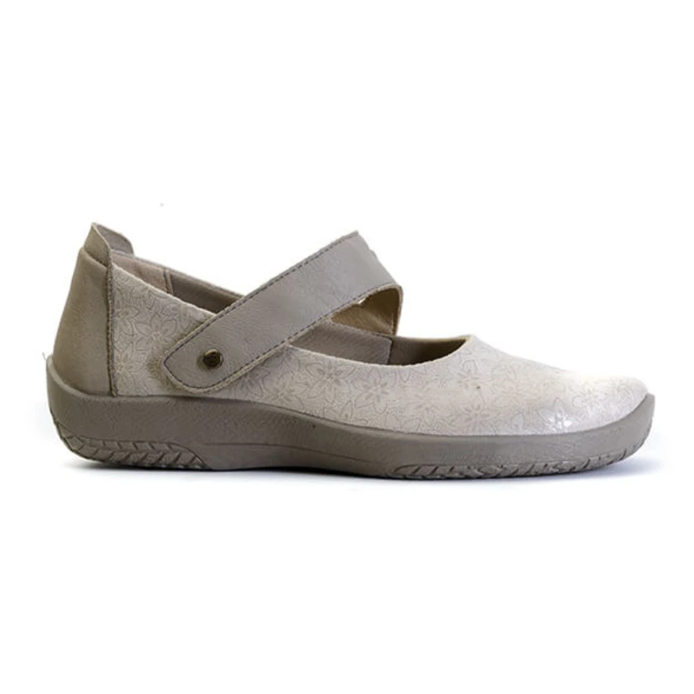 Arcopedico Cosmo Taupe Flower Mary Jane (Women's) - Image 2